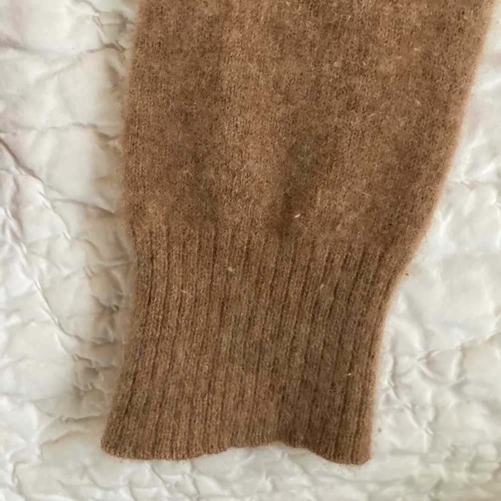 Reformation Cashmere Sweater Camel - Picture 8 of 13